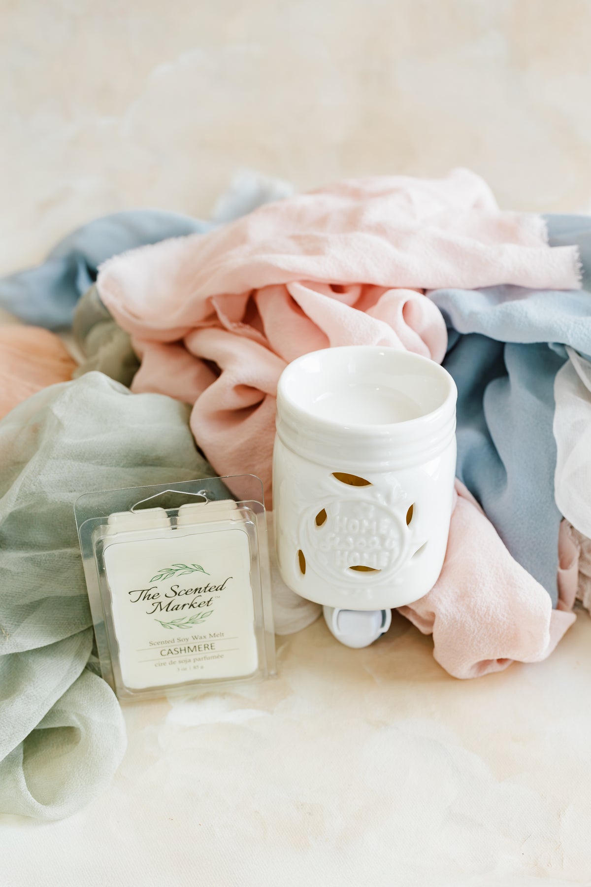 Wax Melter Plug In HOME SWEET HOME - The Scented Market Home Fragrance Accessories