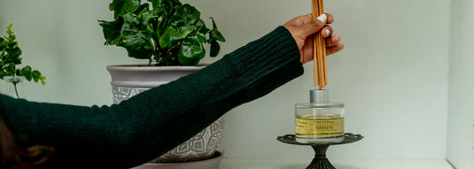 Cashmere Reed Diffuser – Long-Lasting Room Fragrance with a Soft, Cozy Scent - The Scented Market  Home Fragrances   