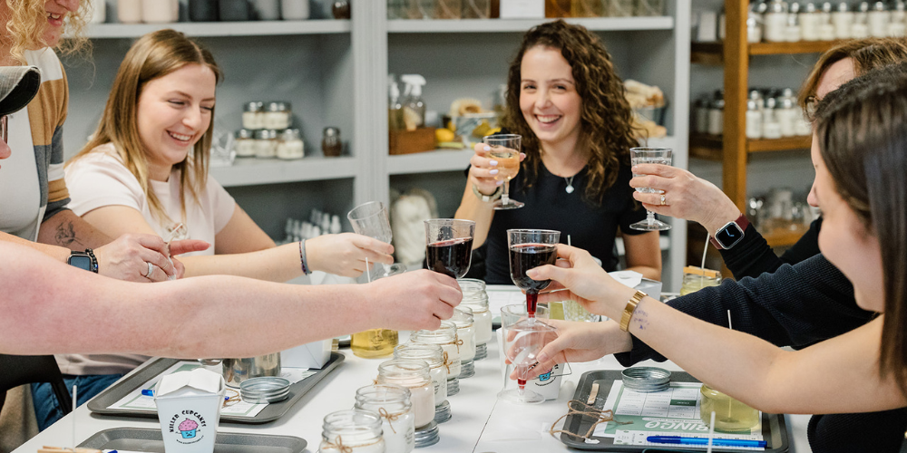 Candle Making Experiance Sip & Pour